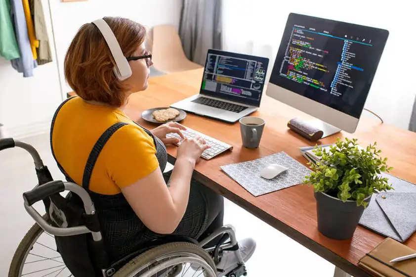 100+ Jobs For People With Disabilities [The Ultimate List]
